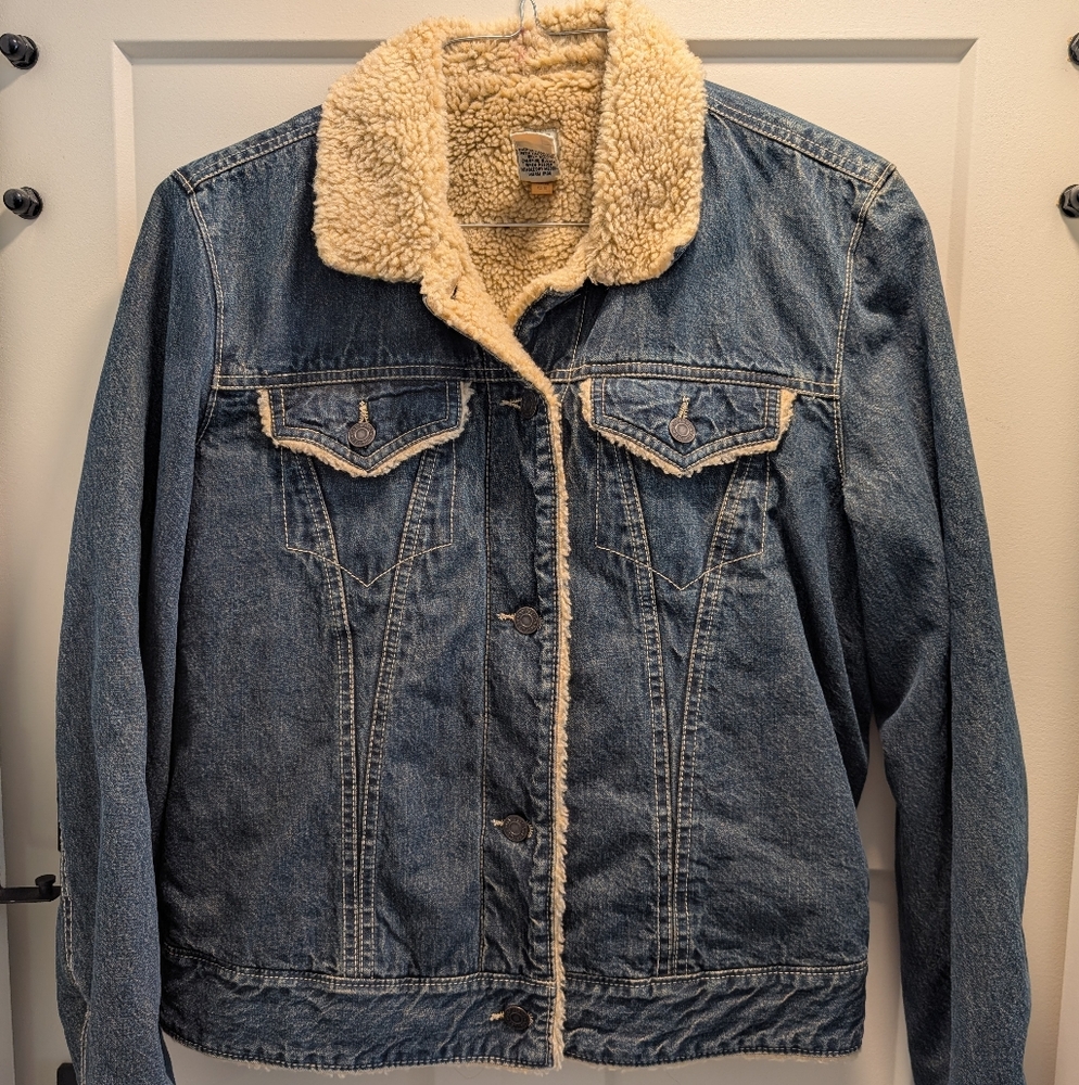 GAP Blue Denim Jacket with Cream Sherpa Lining